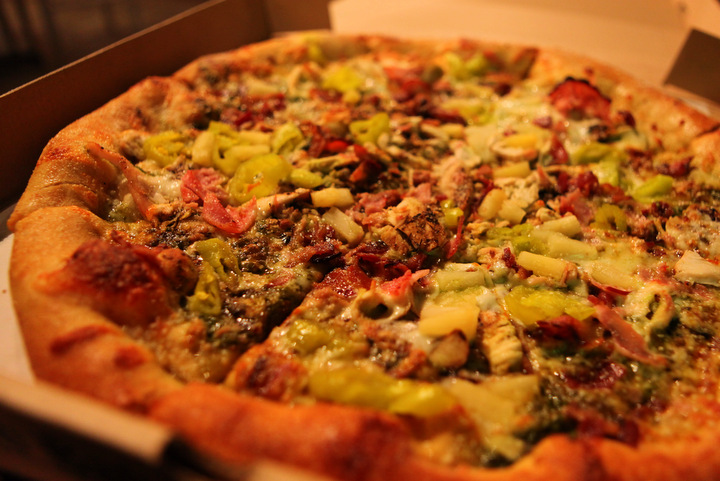 Maui Wowie Pizza