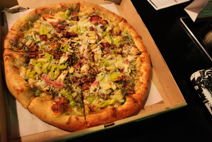 Maui Wowie Pizza