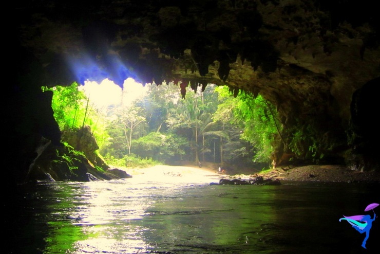 Belmopan, Belize Cave Tubing