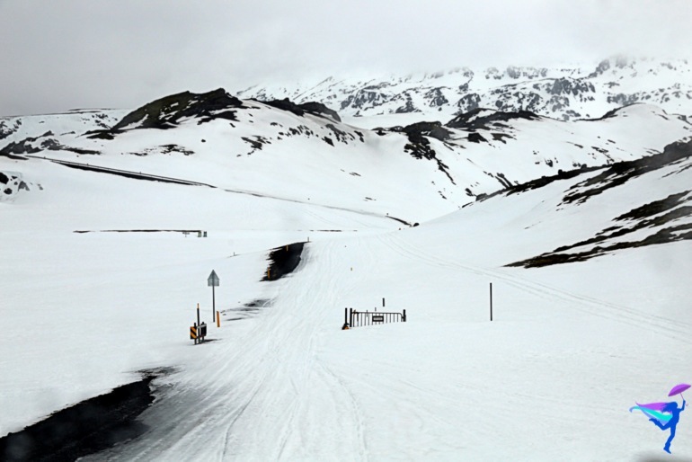 Winter Super-jeep Expedition tour Discover Iceland