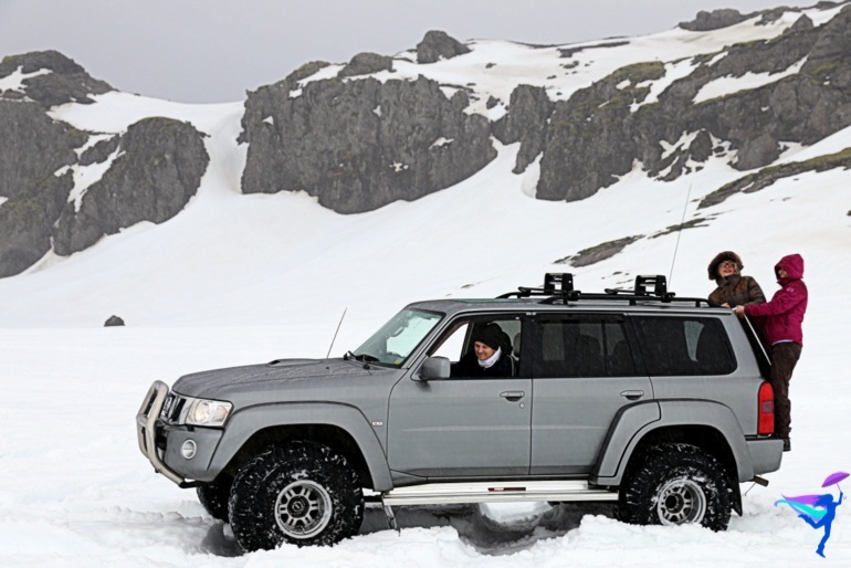 Winter Super-jeep Expedition tour Discover Iceland