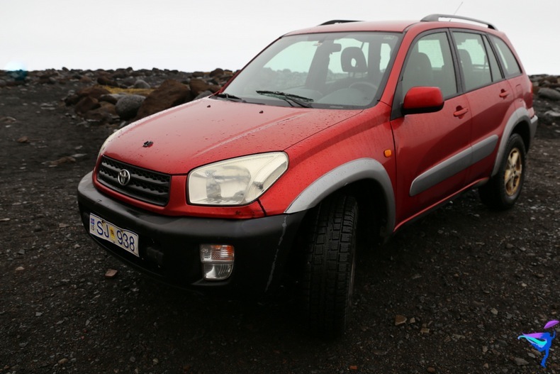 Iceland Ring Road Trip SAD Cars