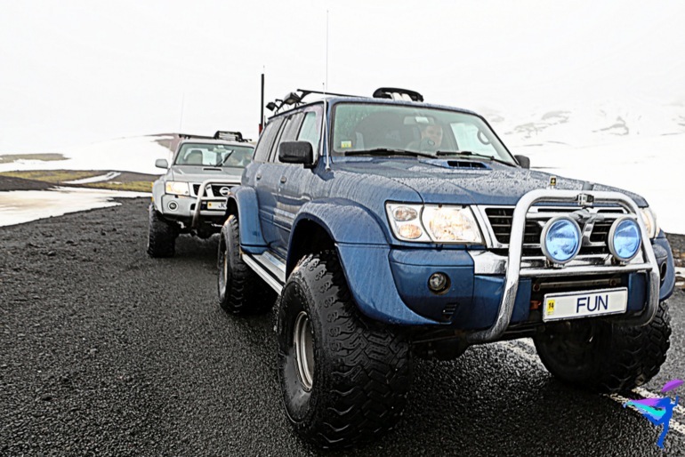 Winter Super-jeep Expedition tour Discover Iceland