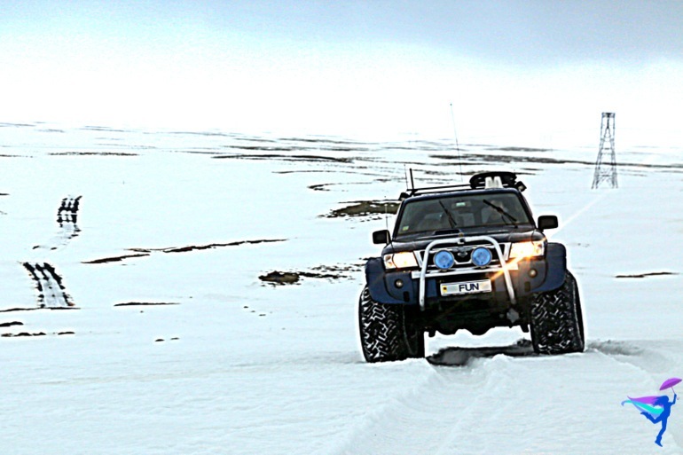 Winter Super-jeep Expedition tour Discover Iceland