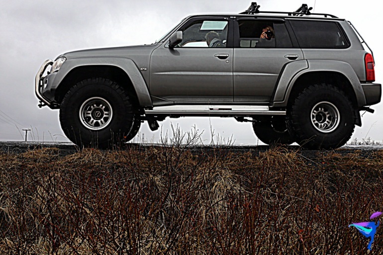 Winter Super-jeep Expedition tour Discover Iceland