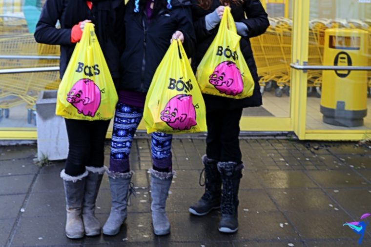 Bonus Grocery Store Bags Iceland