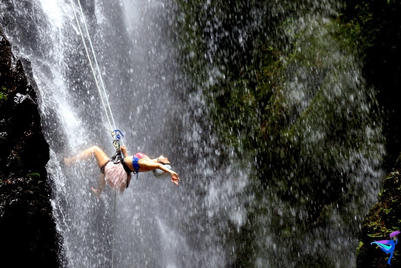 Waterfall Rapelling Costa Rica tutu Legendary Adventures of Anna