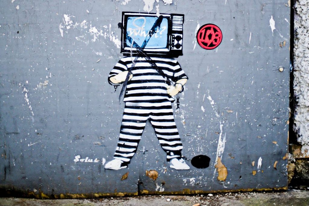 tv